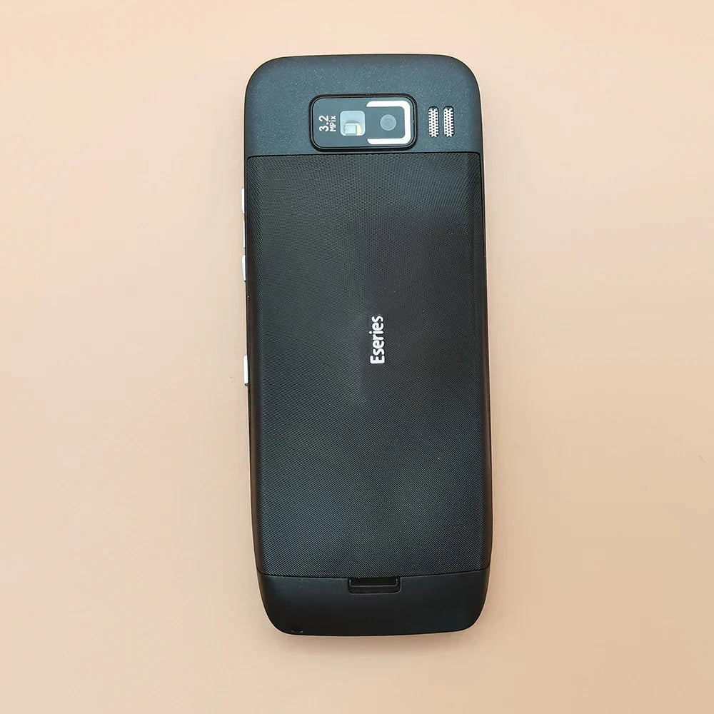 Nokia E52