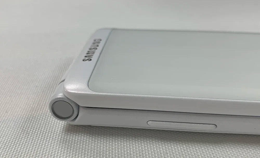 Samsung Galaxy Folder 2